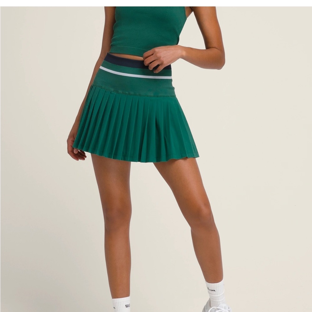 Wilson Green Pleated Women's Skirt - Picture 3 of 5